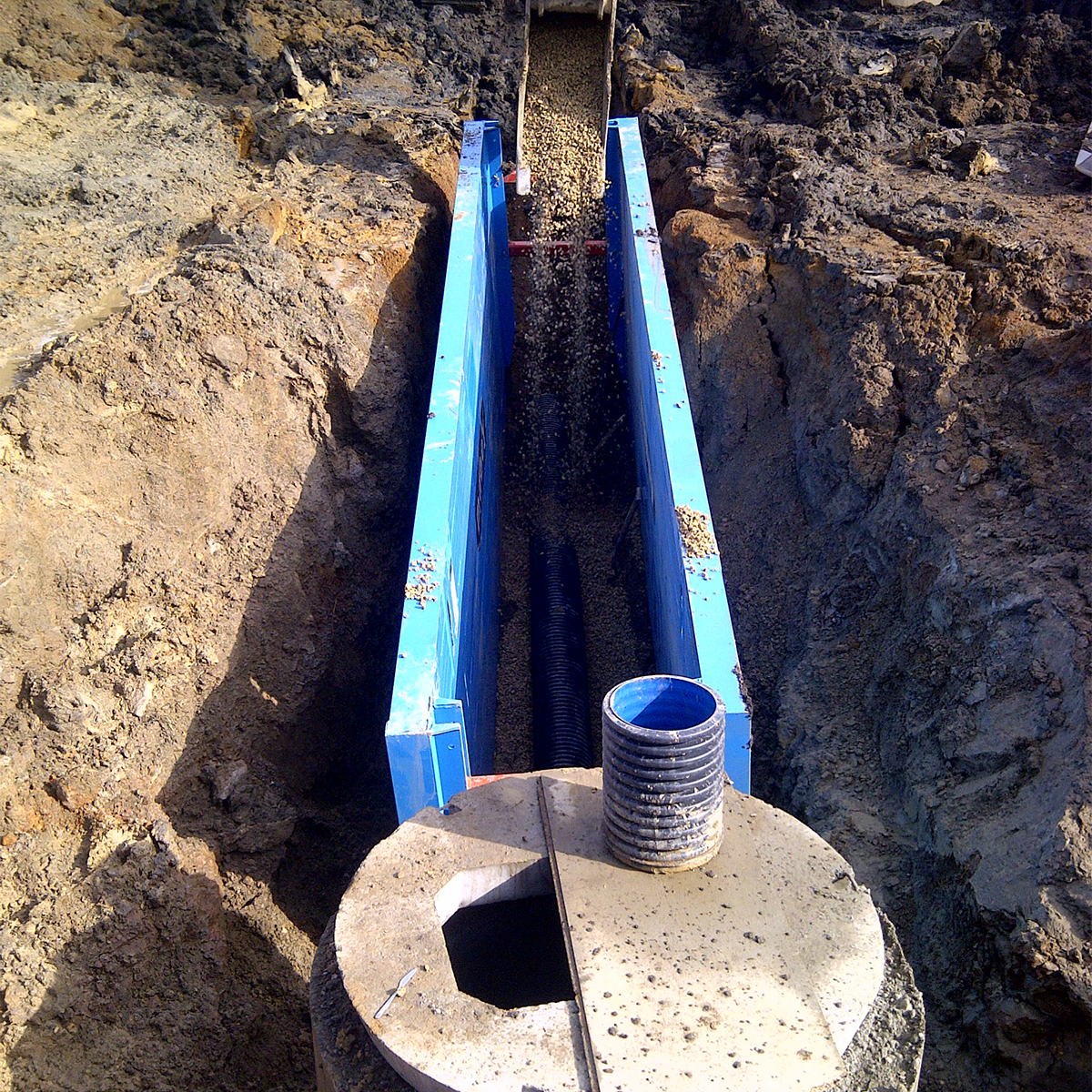 Mabey Hire aluminium trench shield in the ground
