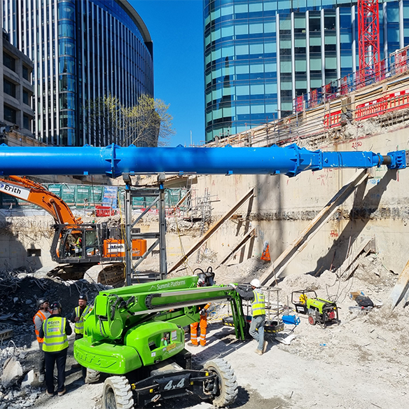 Mabey Hire Fleet Street super bracing strut 1000 and mass 25