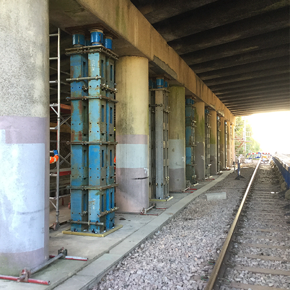 Kennington bridge 584x584 (01)