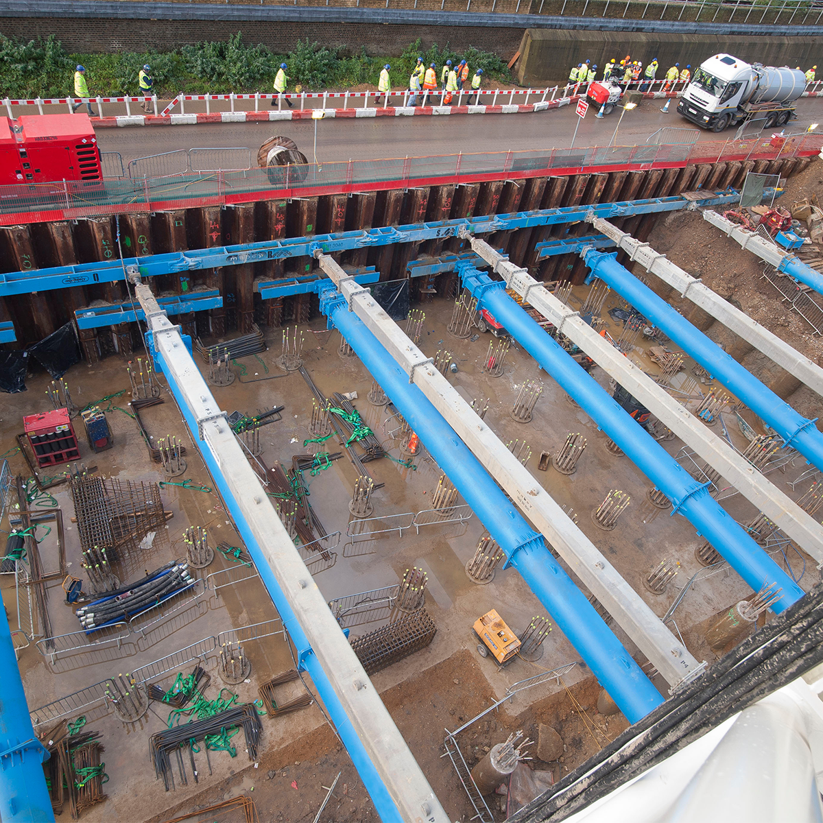 Mabey Hire supershaft plus excavation bracing frame on site next to road
