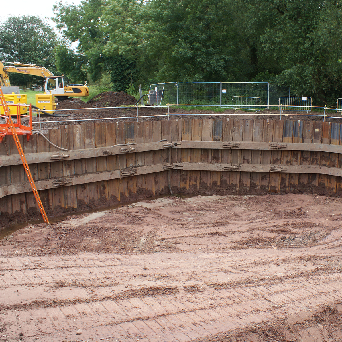 Mabey Hire trench sheet on site in excavation