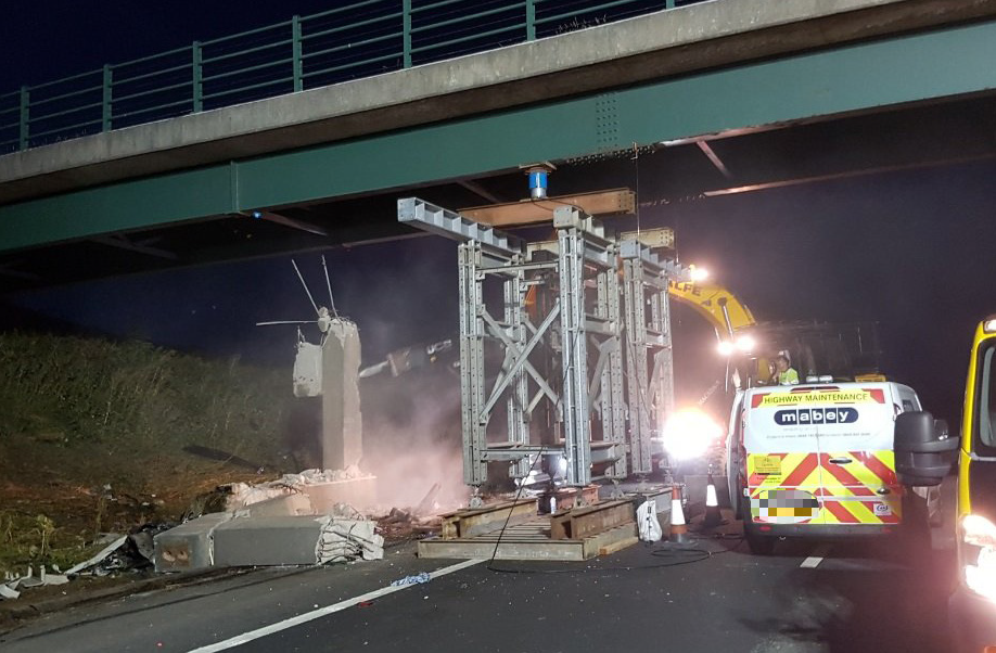 Emergency motorway solution following bridge strike