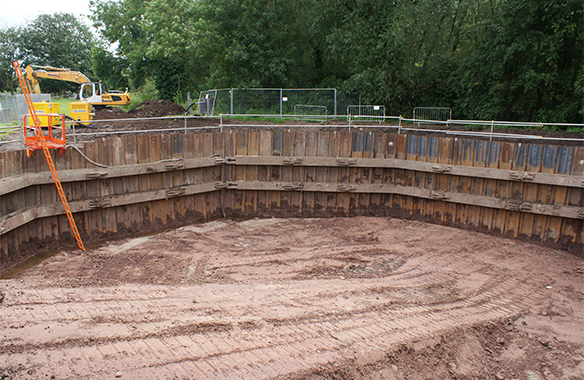 Octagonal ground support in waste waterworks